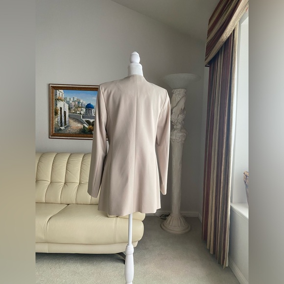 Calvin Klein Women’s Topper Jacket size 6 with padded shoulders - Picture 6 of 12